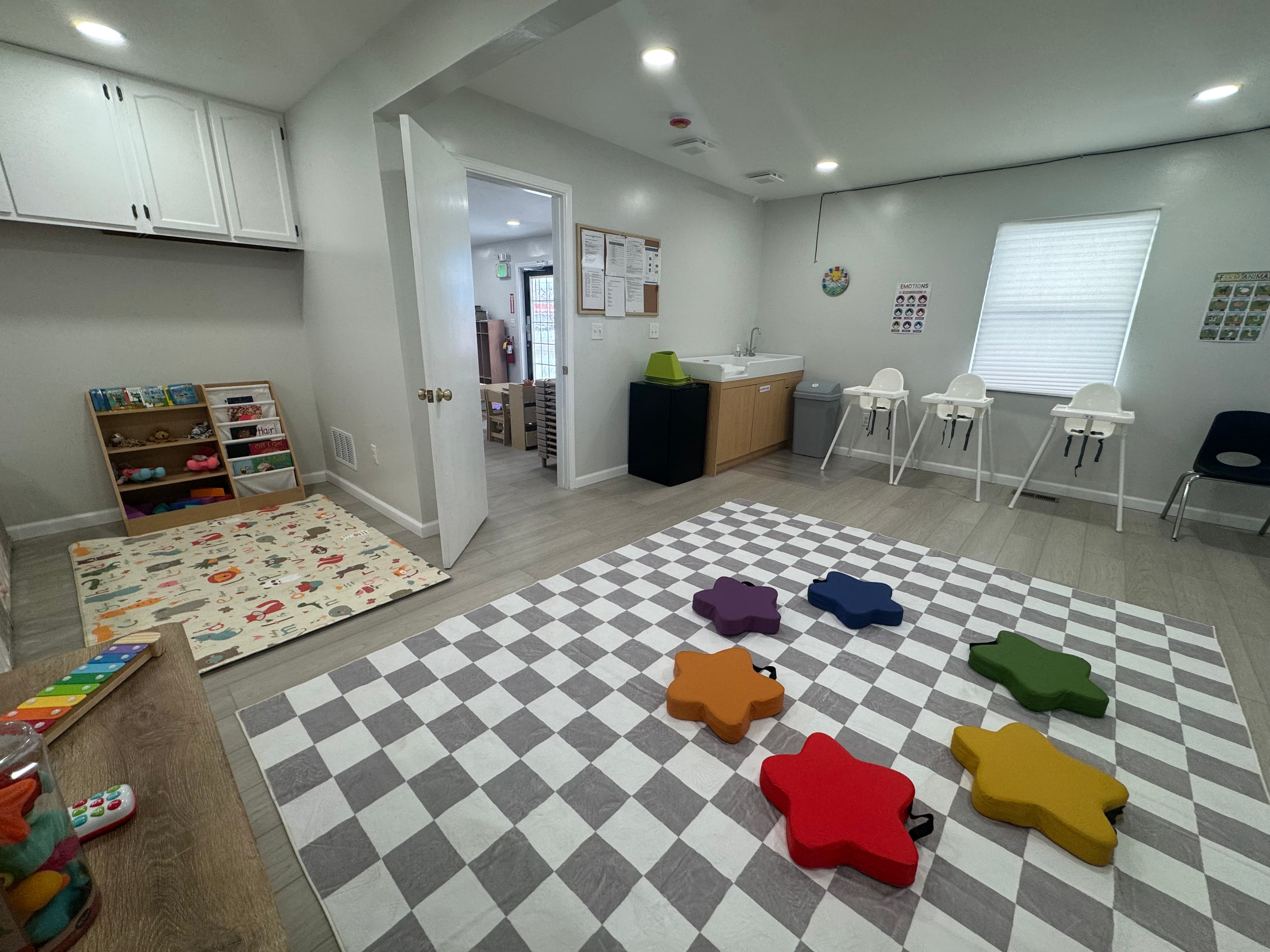 KIDDIECARE Kindergarten Interior 14